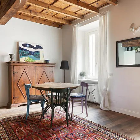 Brera - Castello - Ampio Bilocale Centro Milan